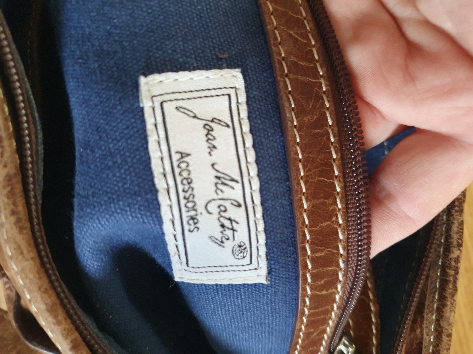 Joan McCathy Leren Handtas - Bruin, Handtassen en Accessoires, Tassen | Damestassen, Ophalen of Verzenden, Gebruikt, Bruin, Handtas
