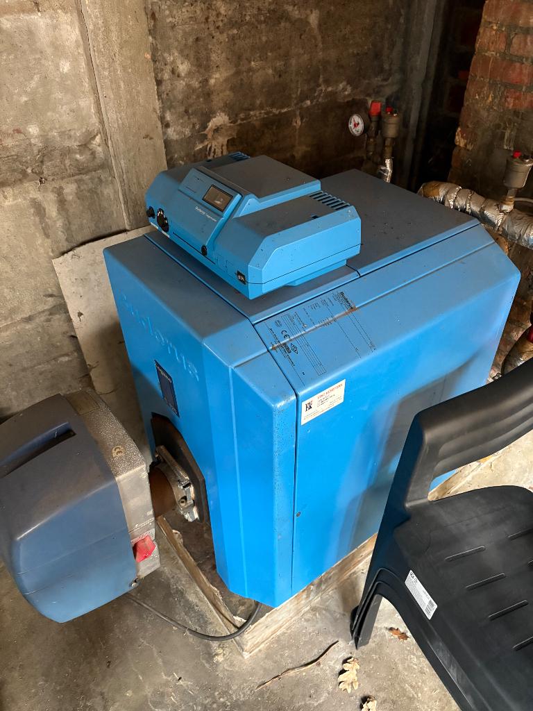 Mazoutketel en 2 opslag tanks 1000l, Doe-het-zelf en Bouw, Ophalen, Gebruikt, 100 liter of meer, Boiler