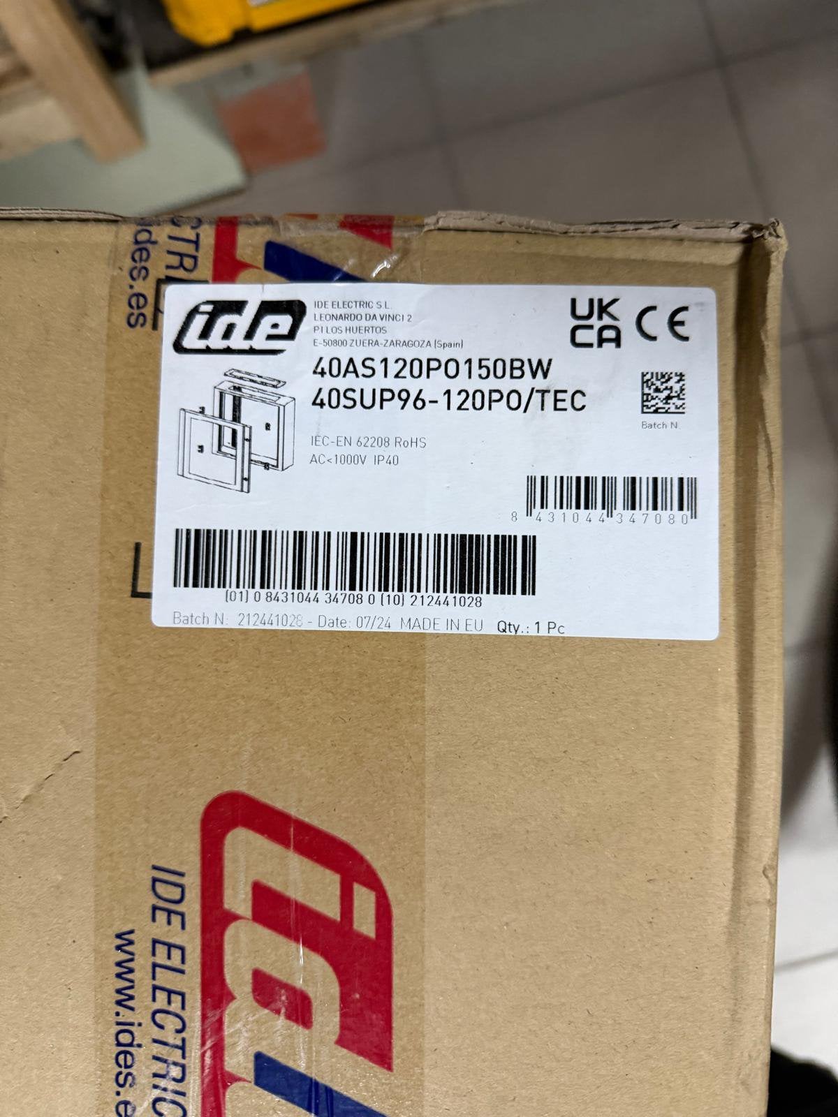 Nieuwe elektriciteitskast, Ophalen