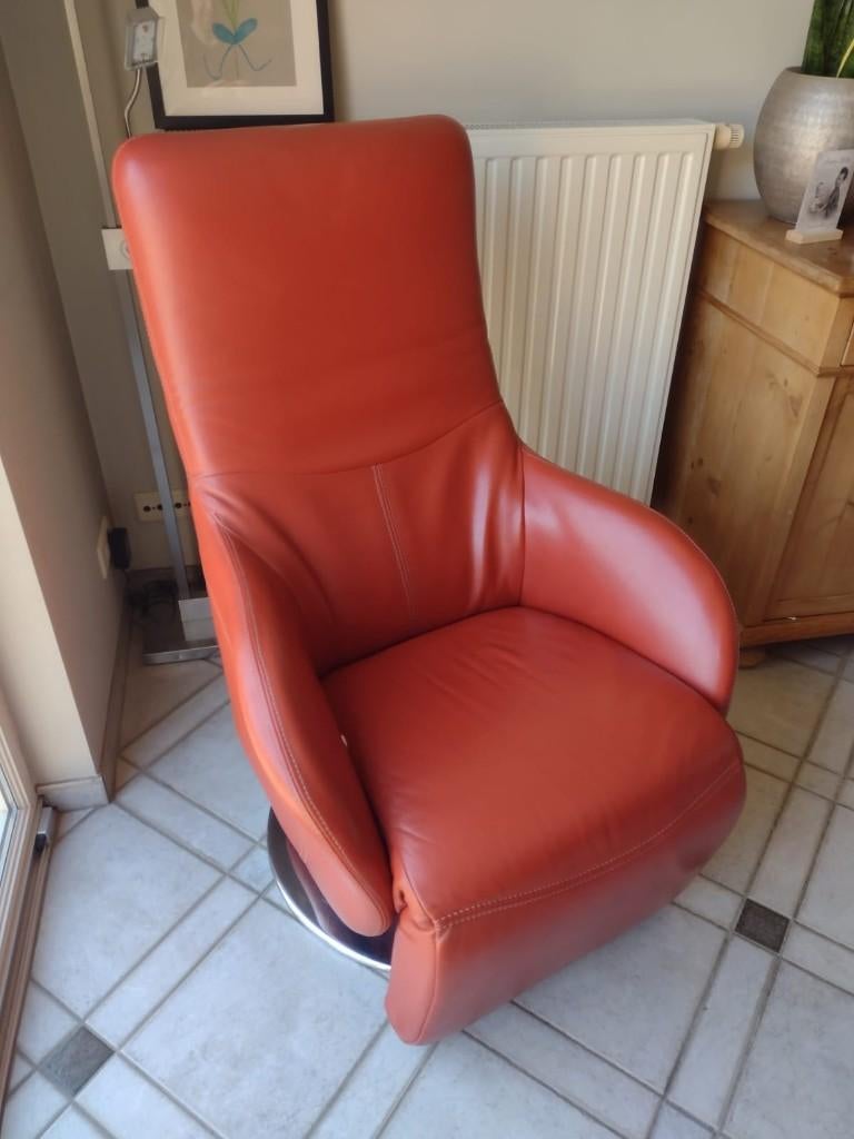 Heel mooie relaxzetel in uitstekende staat, Ophalen, Zo goed als nieuw, Leer