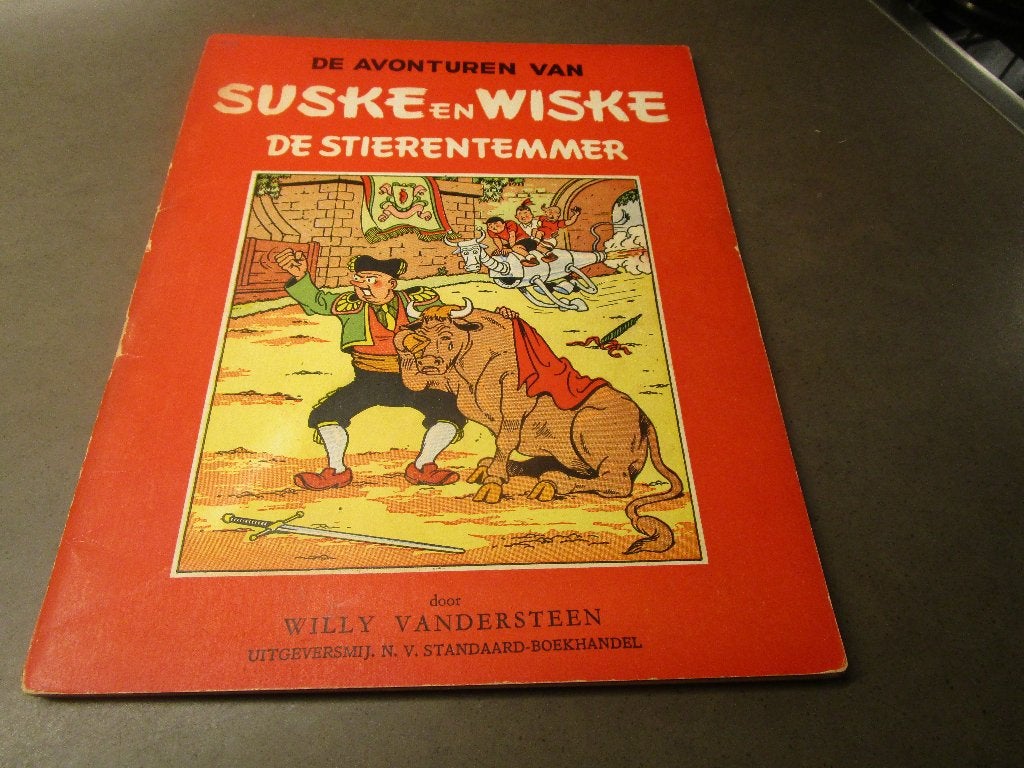 TOT DONDERDAG: Suske en Wiske - De stierentemmer -  1955, Boeken, Stripverhalen, Gelezen, Willy Vandersteen, Eén stripboek, Ophalen of Verzenden