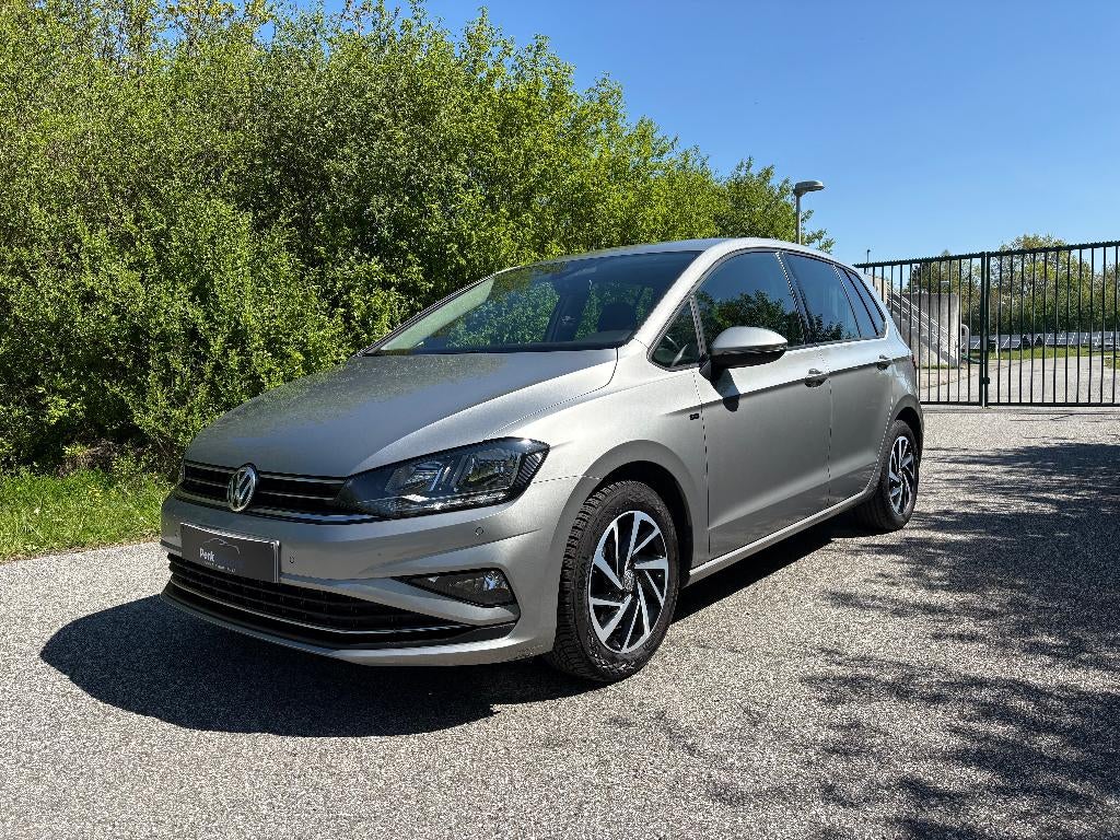 Vw Golf Sportsvan 1.0 TSI Join - Garantie / ACC / CarPlay, Auto's, Volkswagen, Stof, Golf Sportsvan, 5 deurs, Lichtsensor