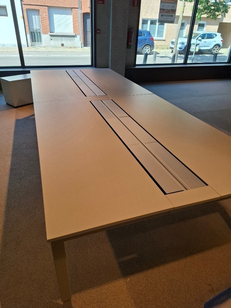 Bureau-eiland PAMI 400 x 160 cm + 4 ladenblokken, Ophalen of Verzenden, Gebruikt, Bureau