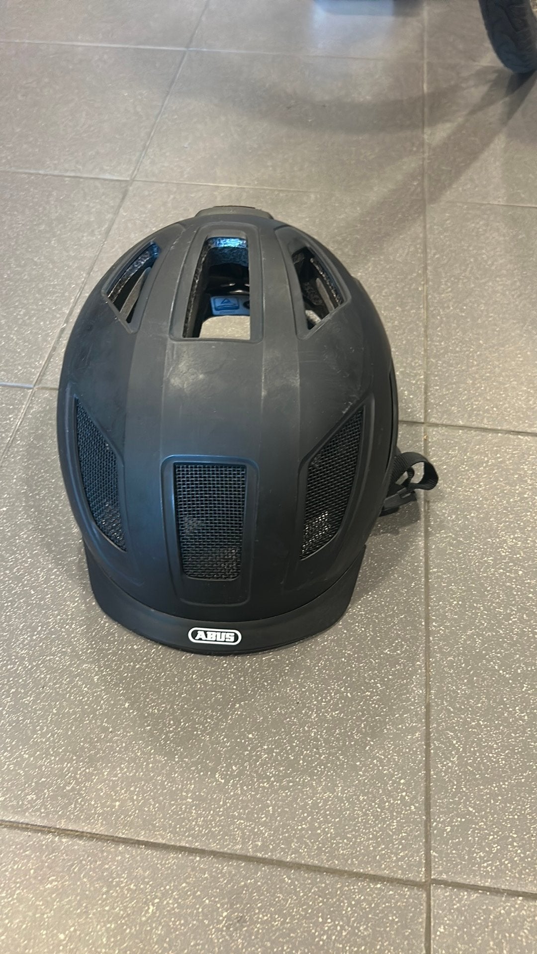 Helm abus ,, Fietsen en Brommers, Fietsaccessoires | Fietshelmen, Ophalen, Zo goed als nieuw, S, Dame