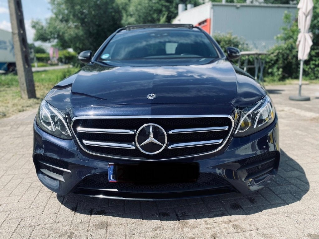 Mercedes E200, Auto's, Mercedes-Benz, Particulier, 200-Serie, Airbags, Airconditioning, Alarm, Bluetooth, Boordcomputer, Climate control