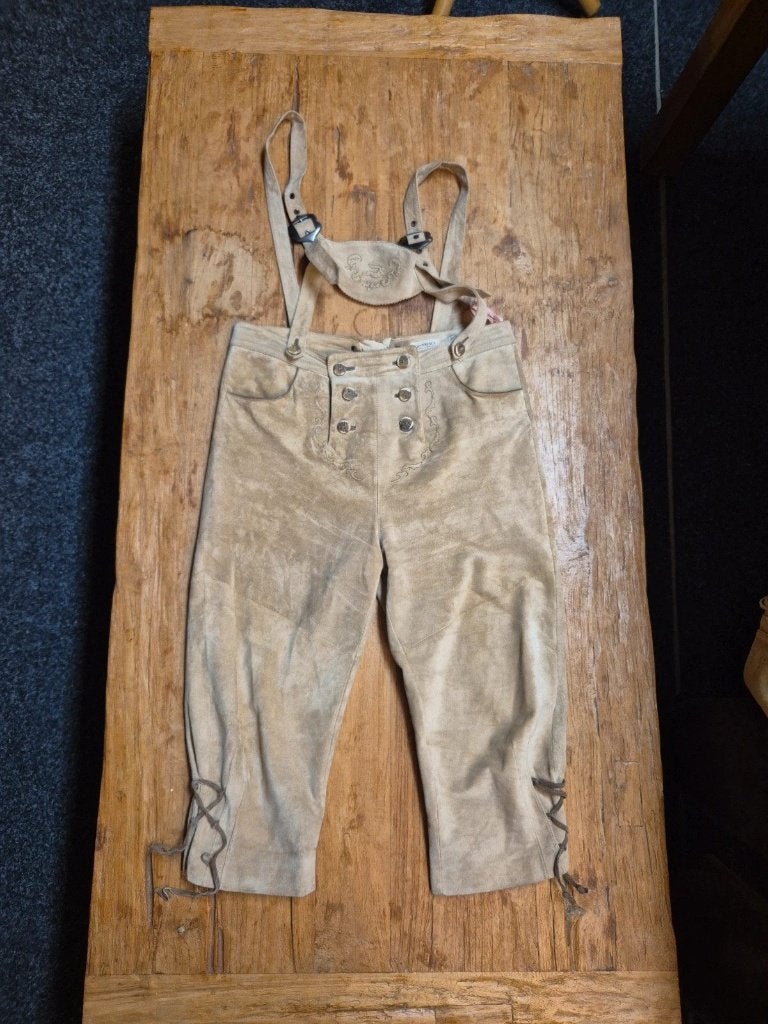 Dames lederhosen, Taille 46/48 (XL) ou plus grande, Enlèvement ou Envoi, Beige, Comme neuf