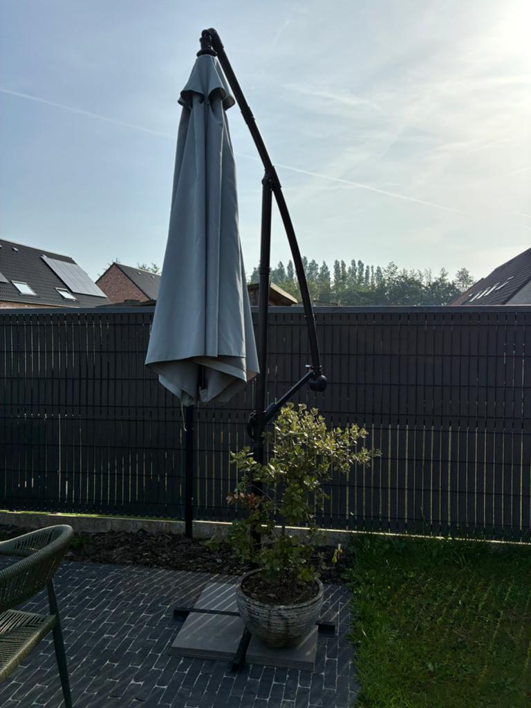 Parasol, Ophalen, Gebruikt, Kantelbaar, Zweefparasol