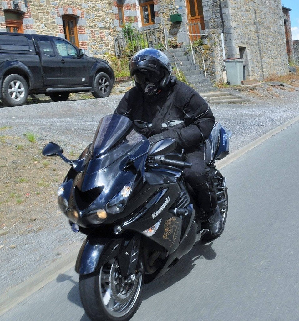 Kawasaki ZZR 1400, Permis Moto A, Plus de 35 kW, Éclairage LED, 4 cylindres