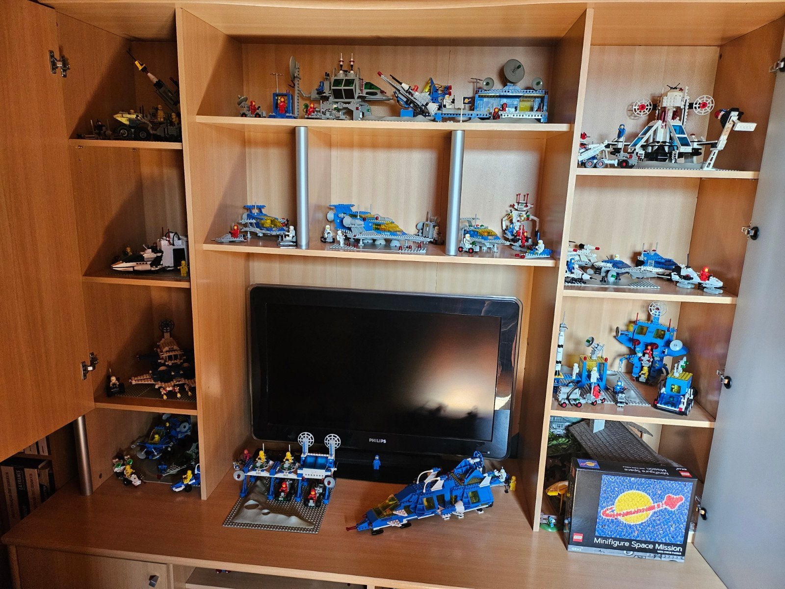 Quasiment l'intégralité des Lego space de 1978 à 1987, Enlèvement ou Envoi, Lego, Space
