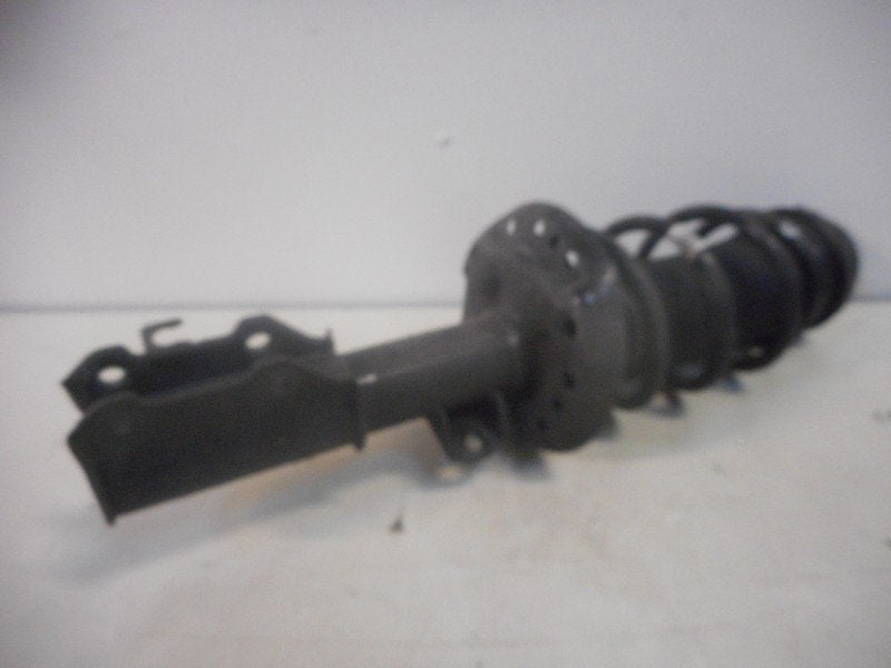 VEERPOOT LINKS VOOR Opel Zafira Tourer (P12) (13474031ac7z), Gebruikt, Opel, Opel Automobile GmbH, Kontakt-opel@opel.com