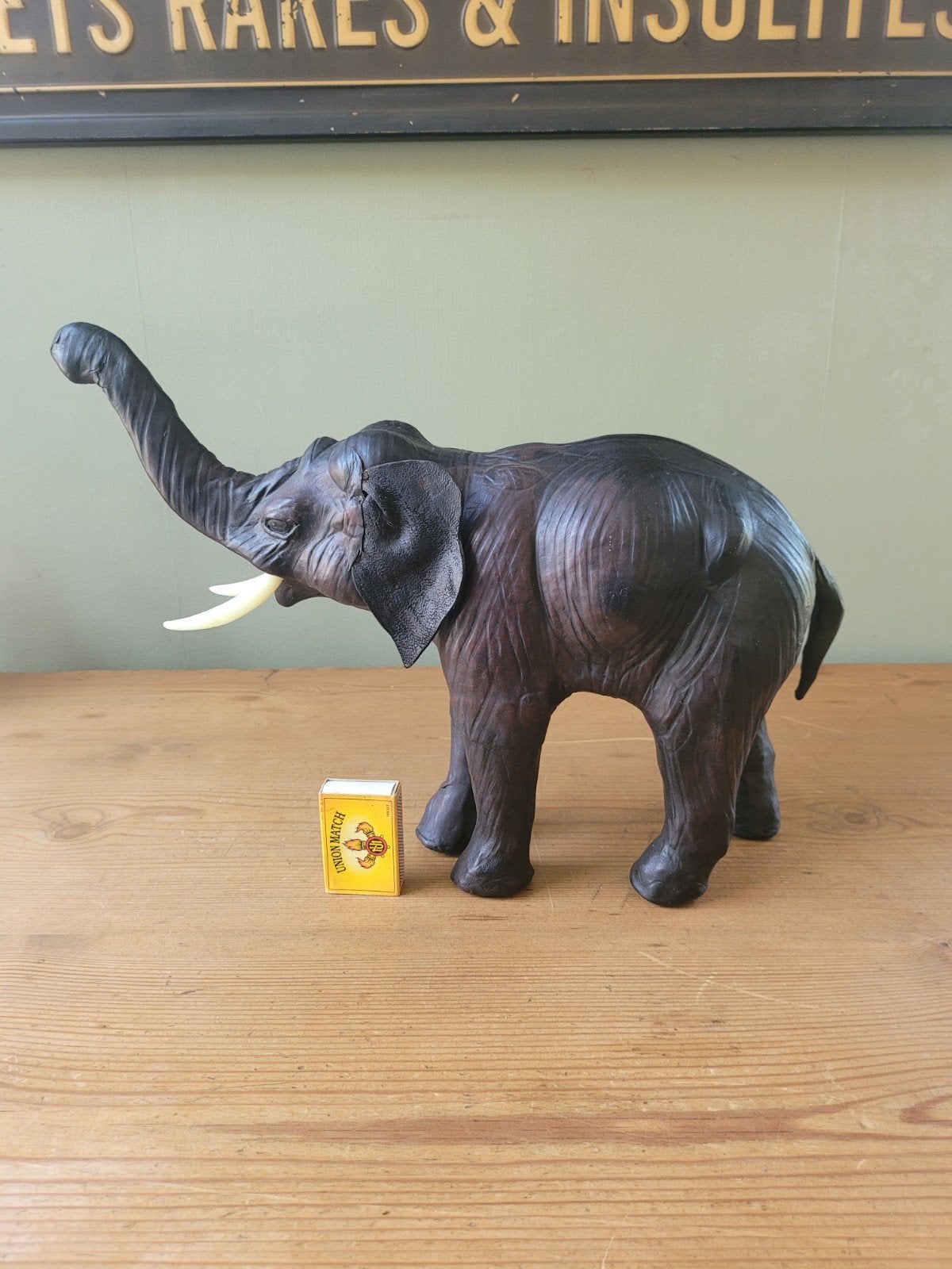 Prachtige grote handgemaakte leren olifant, Verzamelen, Dierenverzamelingen, Ophalen of Verzenden, Overige soorten