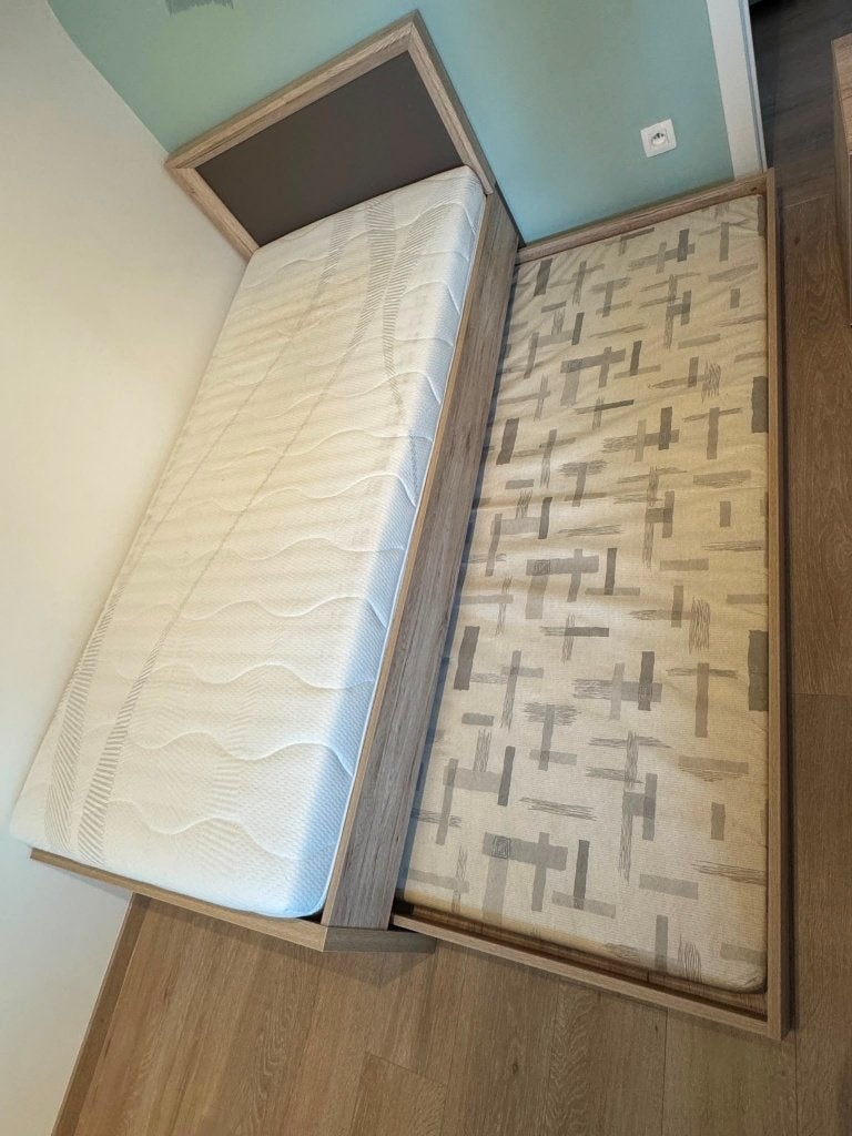 Bed + rolbed + nachtkast + lattenbodem + matras (2x) + kast, Huis en Inrichting, Ophalen, Gebruikt, Eenpersoons