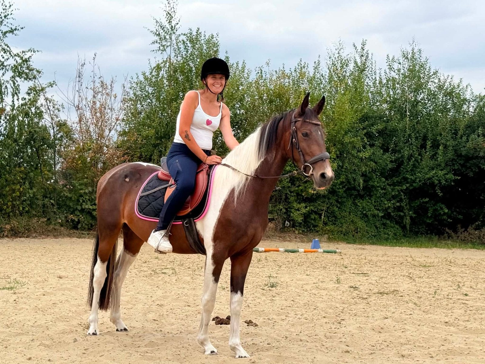 Opzoek naar iemand die haar volledig zadelmak wil maken, Dieren en Toebehoren, 3 tot 6 jaar, Onbeleerd, Recreatiepony, D pony (1.37m tot 1.48m)