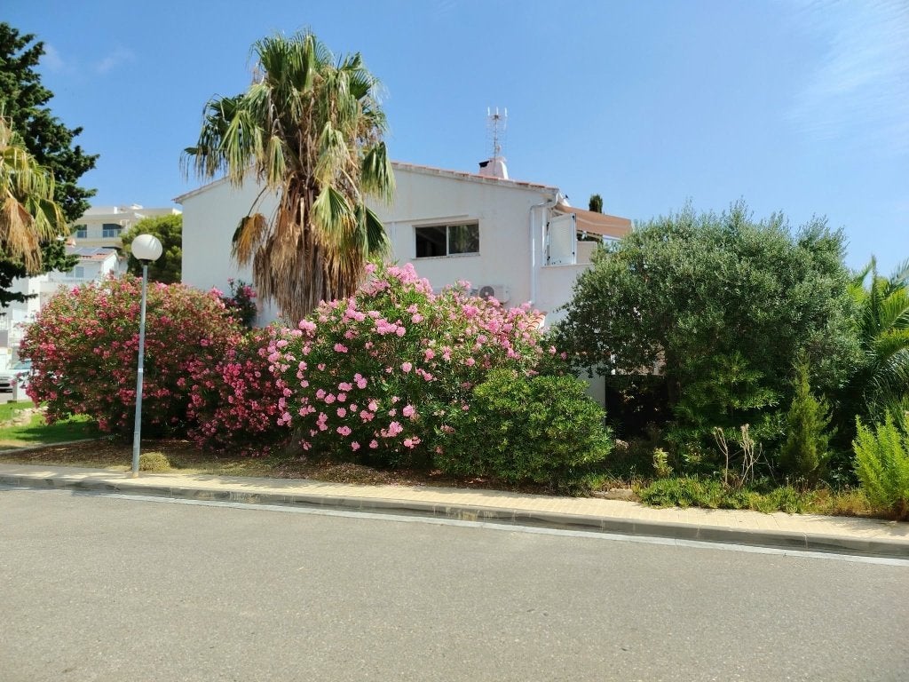 Villa in Spanje aan zee, Dorp, Aan zee, Costa Dorada, Eigenaar