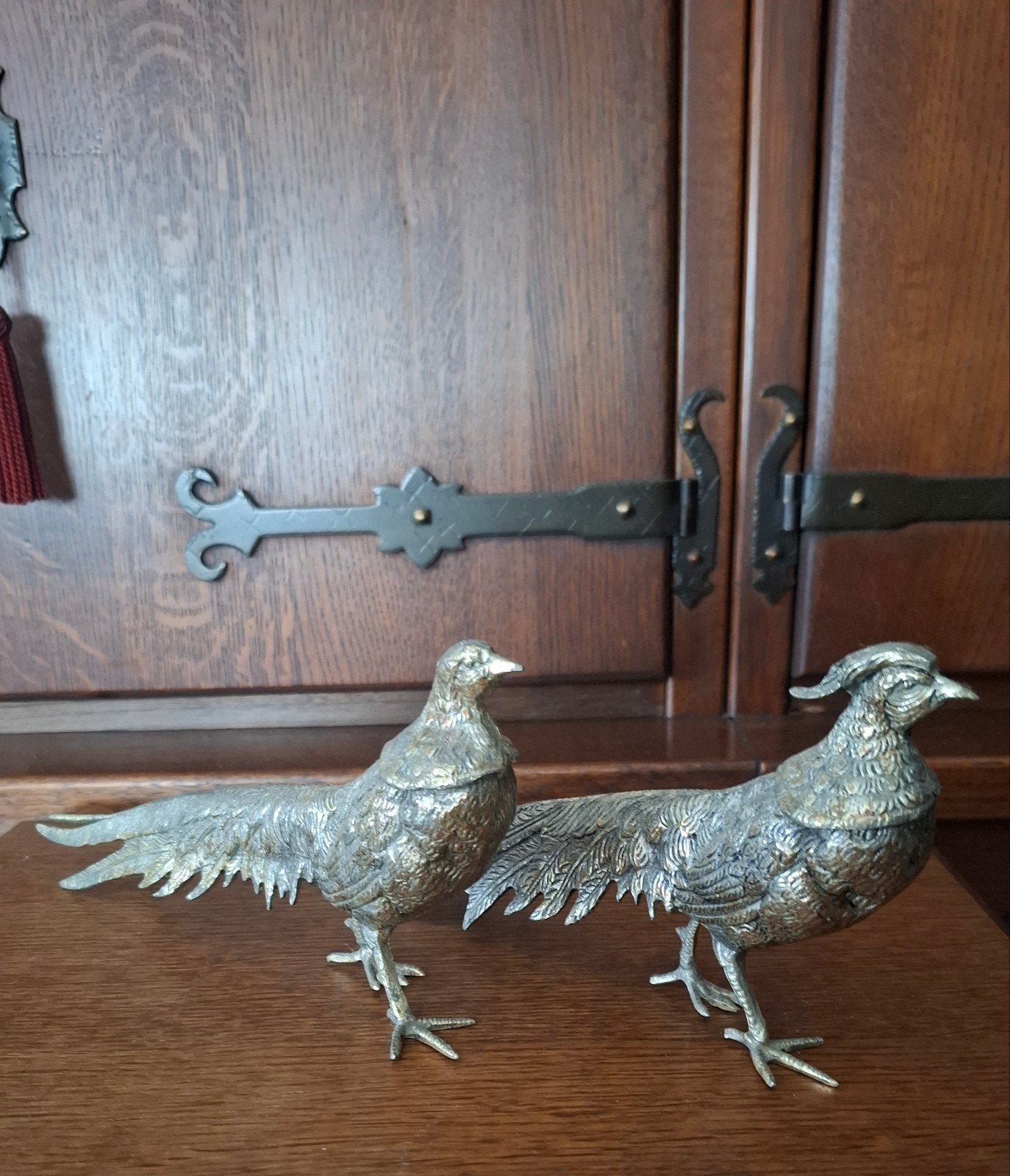 Metalen fazanten, Ophalen