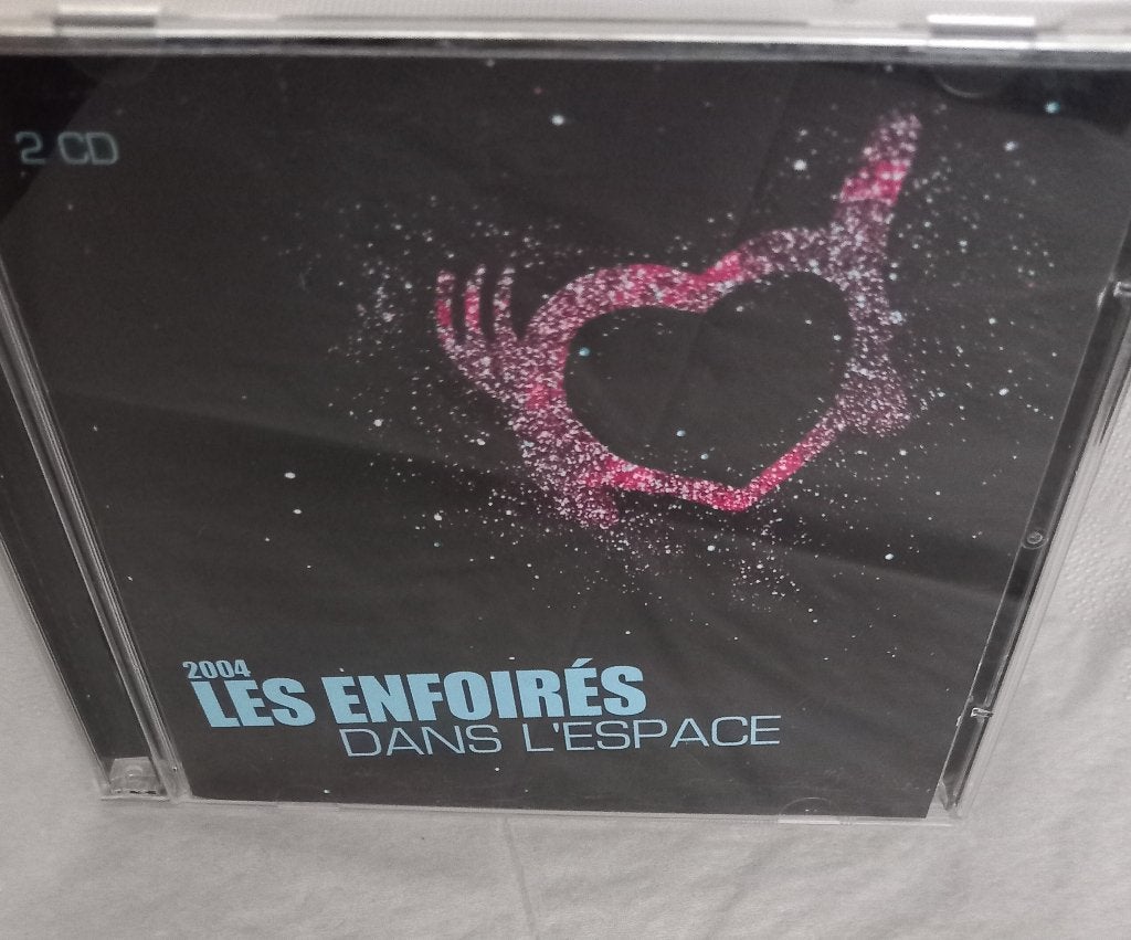 Les enfoirés dans l'espace (Live - 2 CDs) - 2004, Cd's en Dvd's, Ophalen, Zo goed als nieuw, Pop, Inclusief boekje