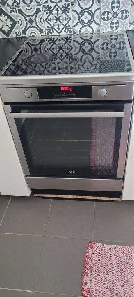Four taque induction, Electroménager, AEG, Four