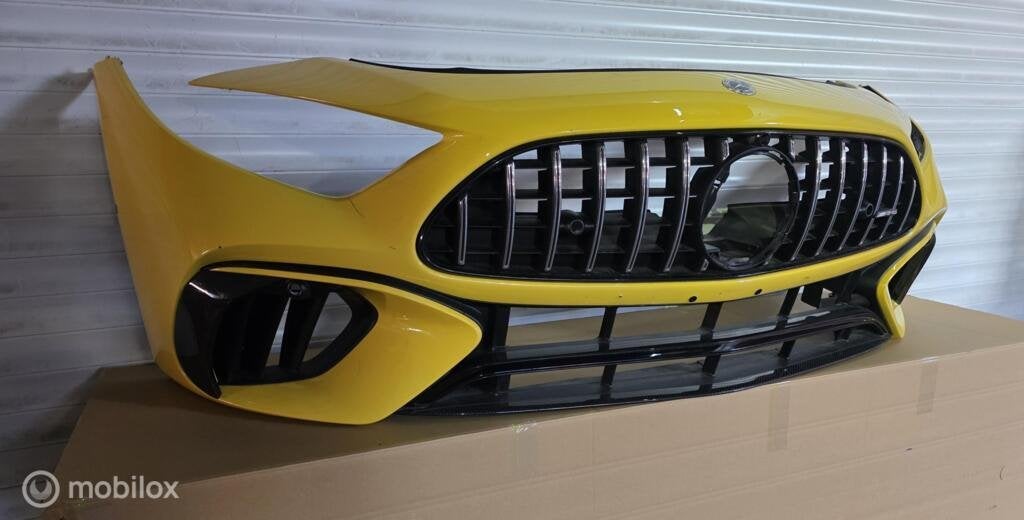 Mercedes SL55 SL63 Bumper voor AMG CARBON W232 A2328858100, Gebruikt, Voor, Ophalen of Verzenden, Bumper