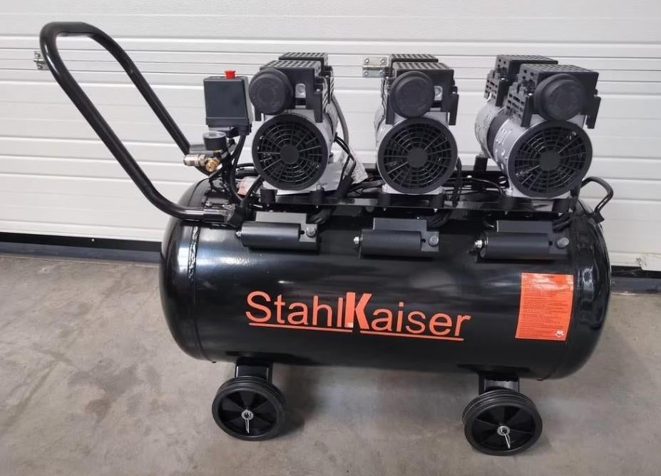 Stahlkaiser stille Olievrije Compressor 100 L 8 Bar .Nieuw!!, Neuf, 400 à 800 litres/min, Mobile, Enlèvement