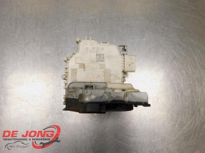 Serrure portière mécanique 4portes avant droite d'un Audi, -, 3 mois de garantie, Audi, Utilisé