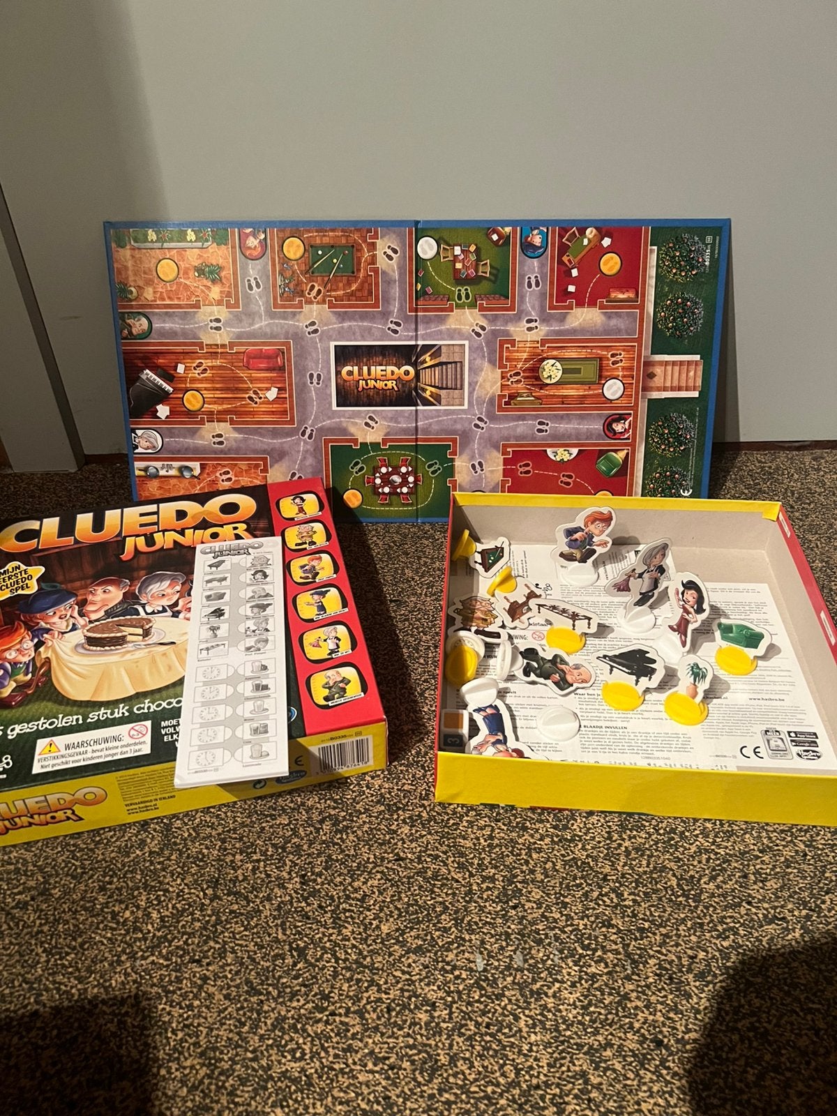 Cluedo junior, Trois ou quatre joueurs, Enlèvement ou Envoi, Comme neuf, Jeu de voyage