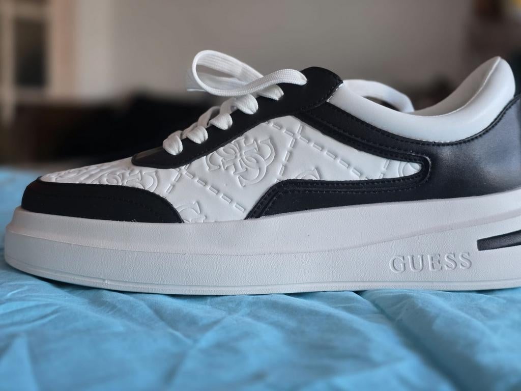 Guess maat 40