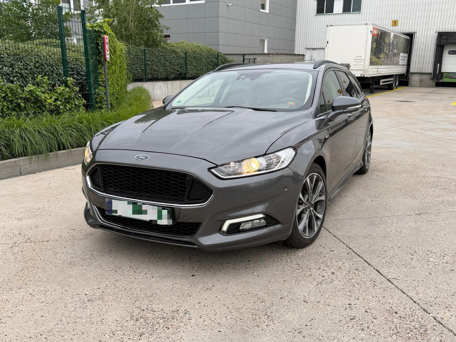 Ford mondeyo, Autos, Argent ou Gris, Achat, Euro 6, Entreprise
