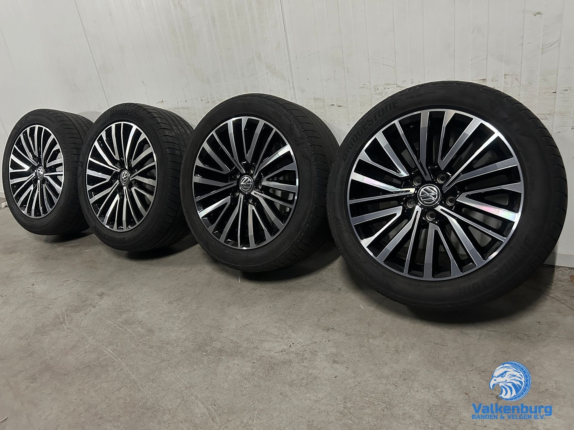 5-6mm! Originele VW Transporter Multivan T5 GP T6 T6.1 T7 Bu, Auto-onderdelen, 18 inch, 255 mm, -, -