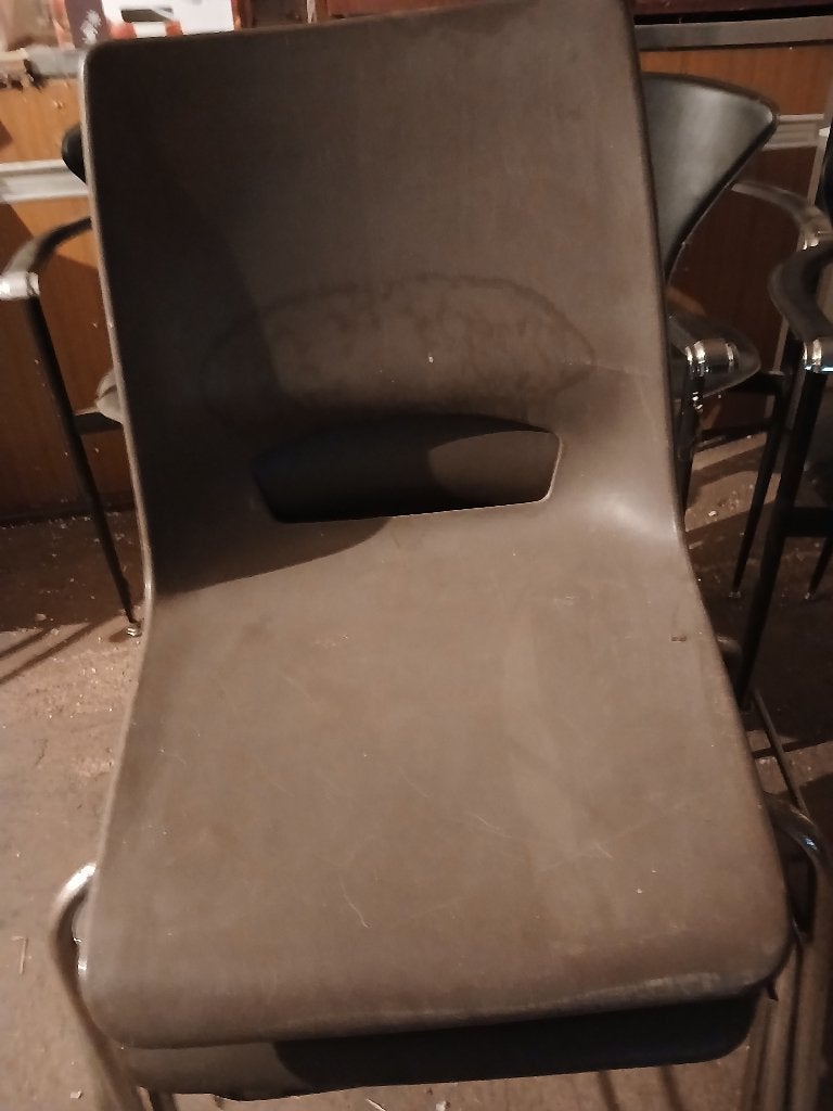 stoelen, Ophalen, Gebruikt