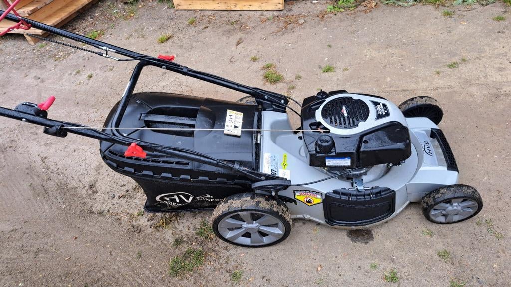 Brings en straton  mulcher en maaier, Ophalen