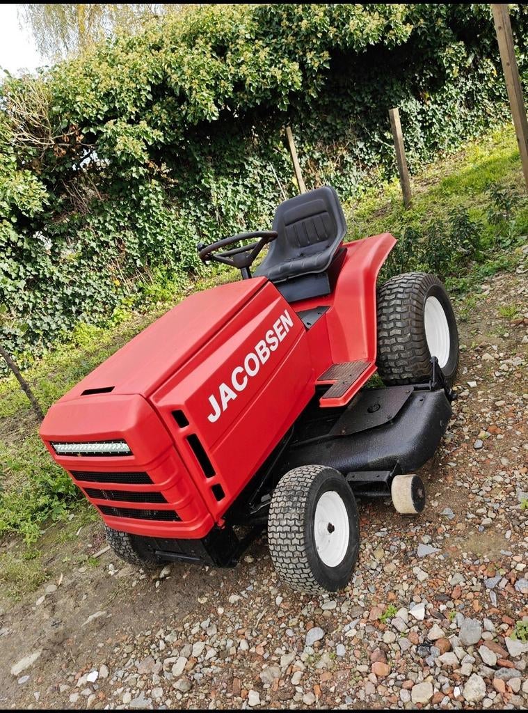 Tractor Zitmaaier Jacobsen, Ophalen