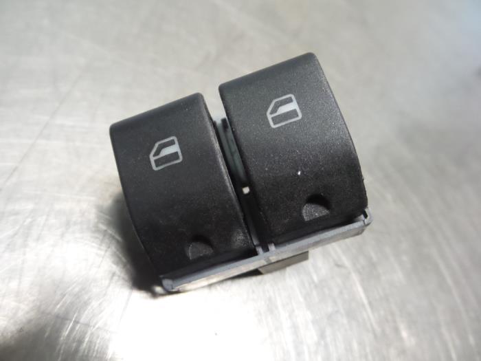 Elektrisch Raam Schakelaar van een Seat Cordoba (Cordoba 02-, Gebruikt, -, -, Ophalen of Verzenden