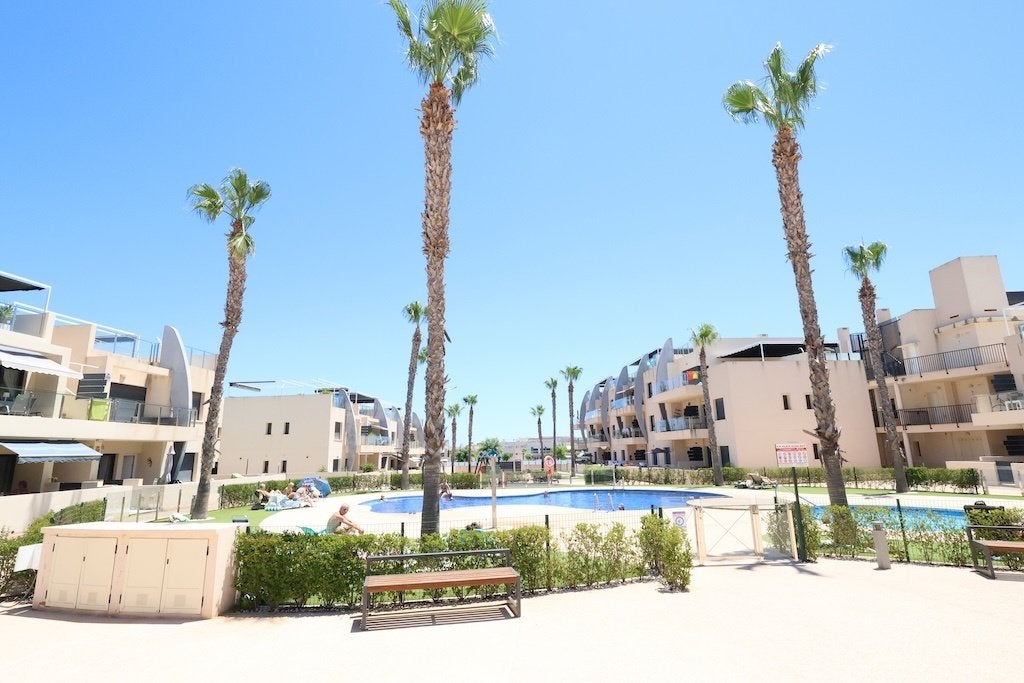 À VENDRE – Appartement avec jardin à Torre de la Horadada, Immo, Village, Pilar de la Horadada, 2 pièces, Appartement