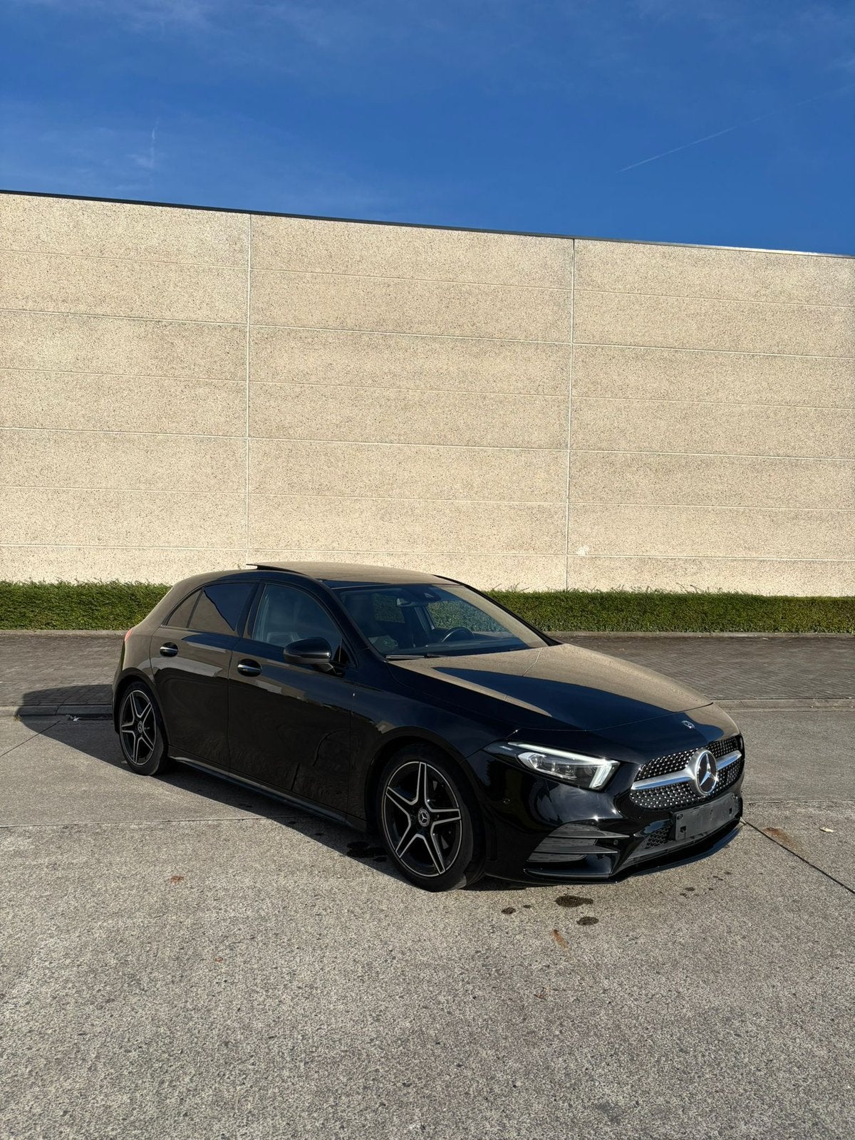 Mercedes-Benz A180d AMG Line | 2019 | Automaat | Pano, Auto's, Zwart, 5 deurs, Particulier, Te koop