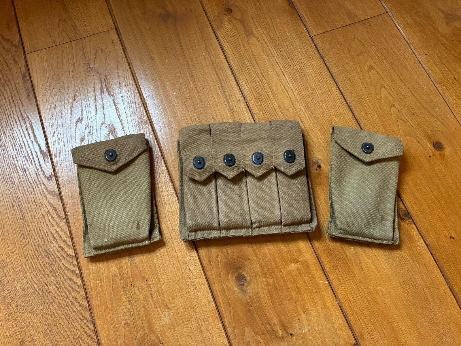 US WW2 UD42 3 Pochettes chargeurs "extrêmement rare", Collections, Enlèvement ou Envoi