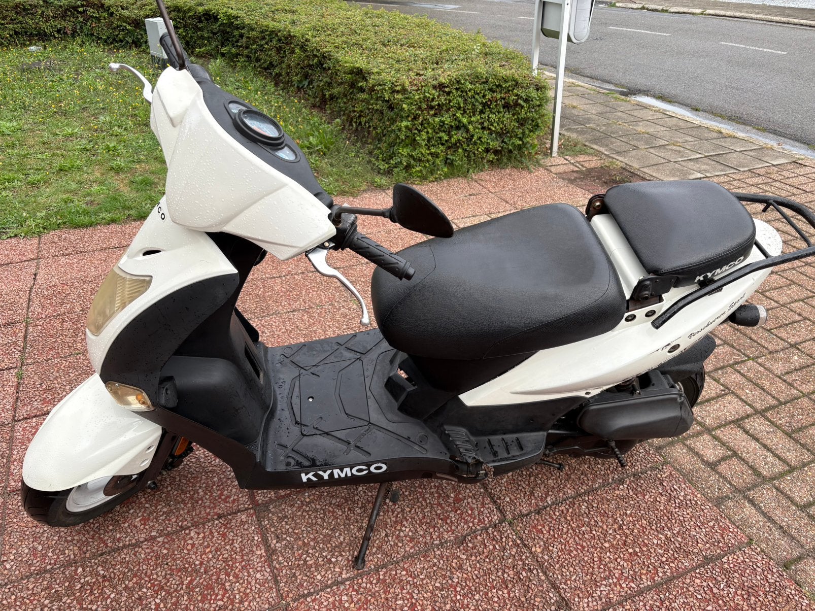 Scooters, Enlèvement, Utilisé, Classe B (45 km/h), Essence