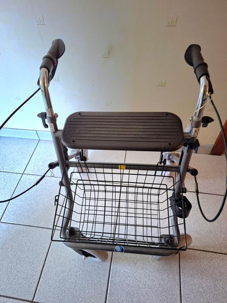 Rollator, Diversen, Ophalen