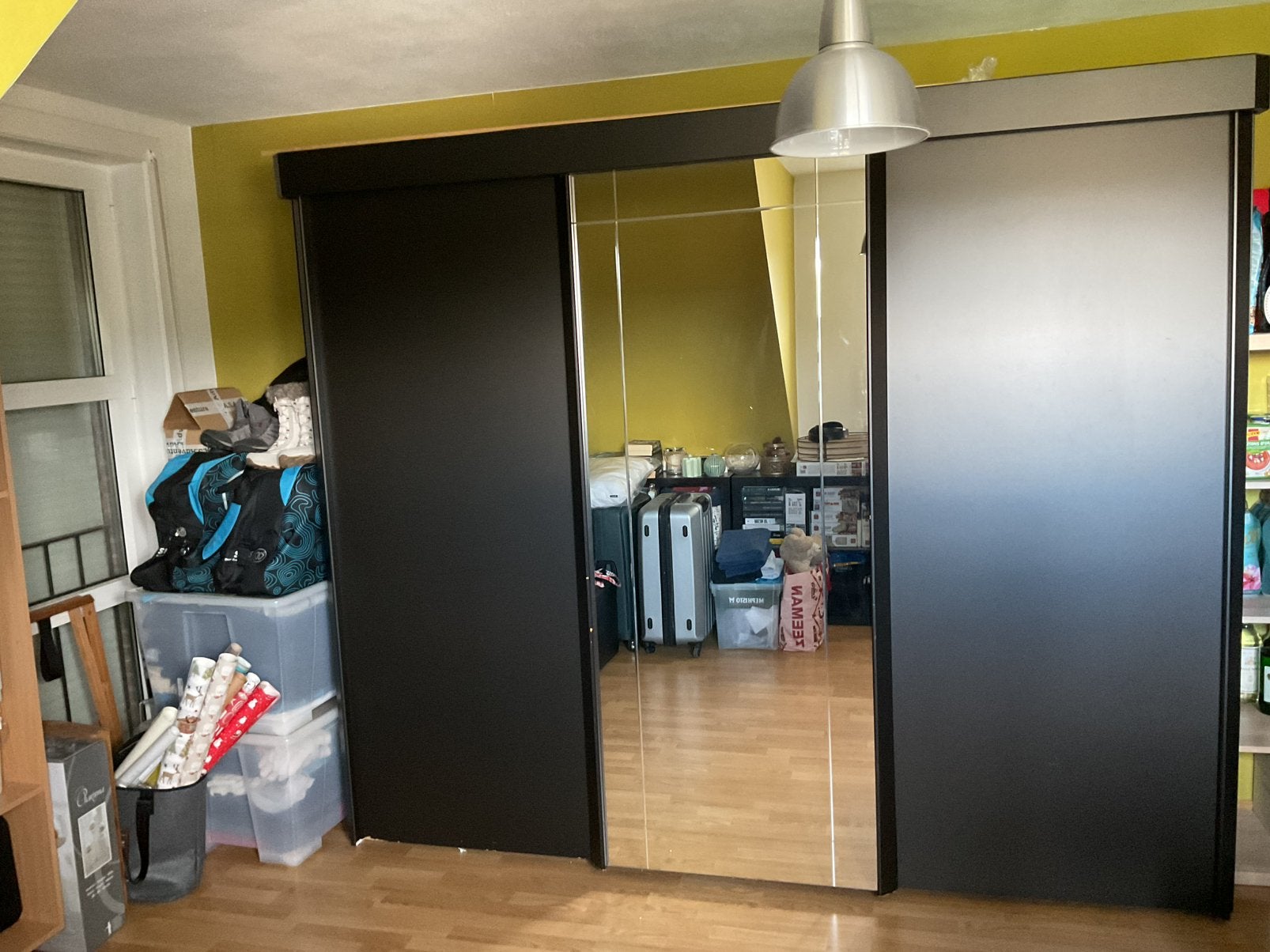 Armoire noire, Maison & Meubles, Enlèvement, Utilisé