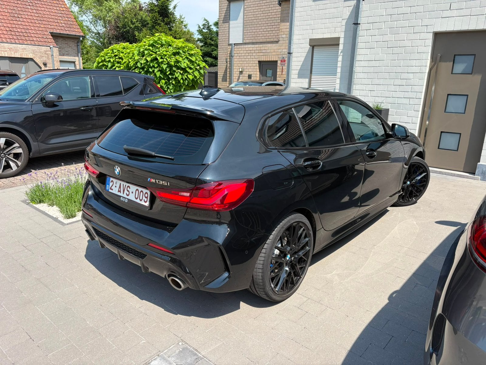 BMW 135 TE KOOP!!, Auto's, BMW, Particulier, 1 Reeks, Benzine, Euro 6, Stadsauto, 5 deurs, Automaat, Zwart, Zwart, Leder en Stof