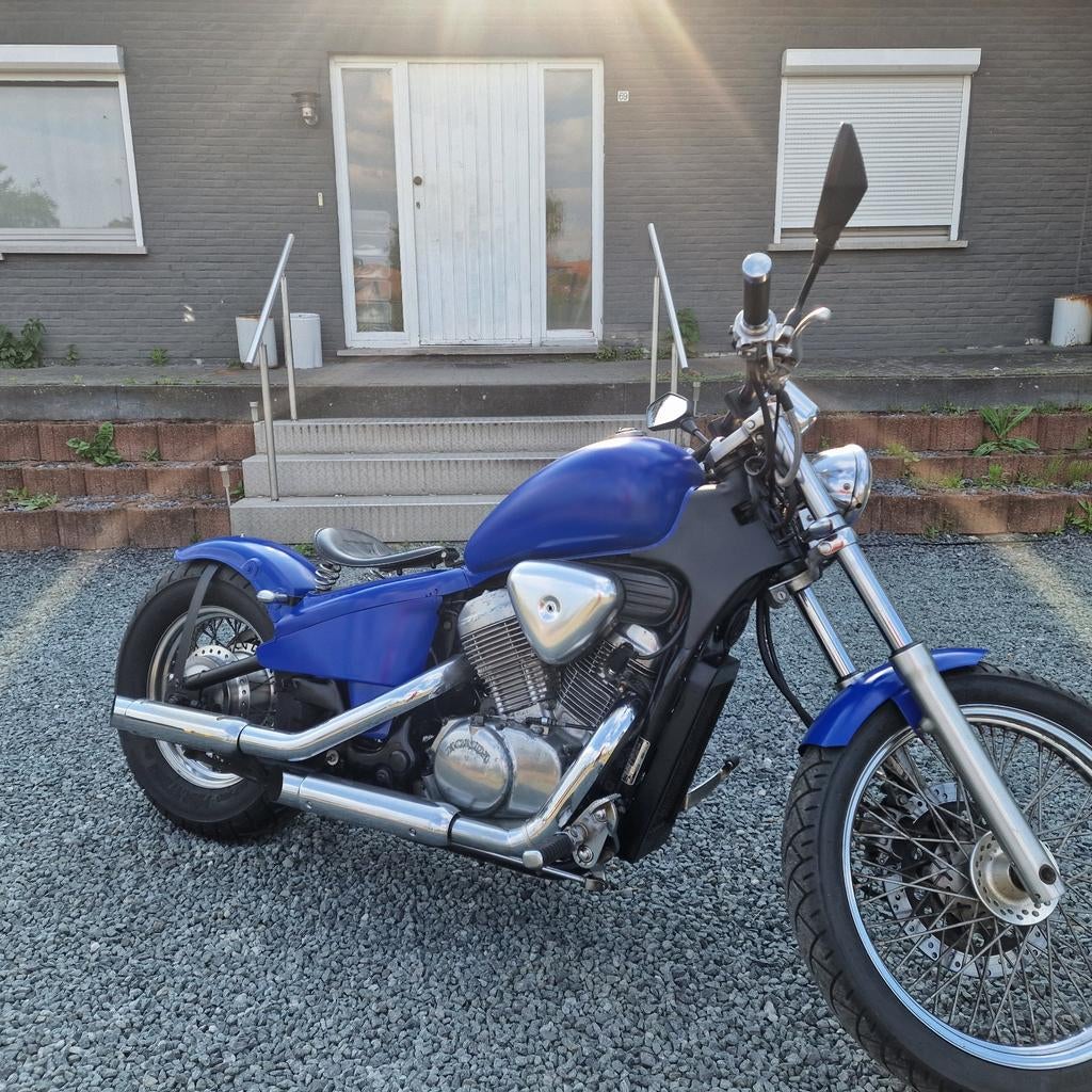 honda shadow custom bobber, Motos, Motos | Honda, Particulier, Enlèvement ou Envoi