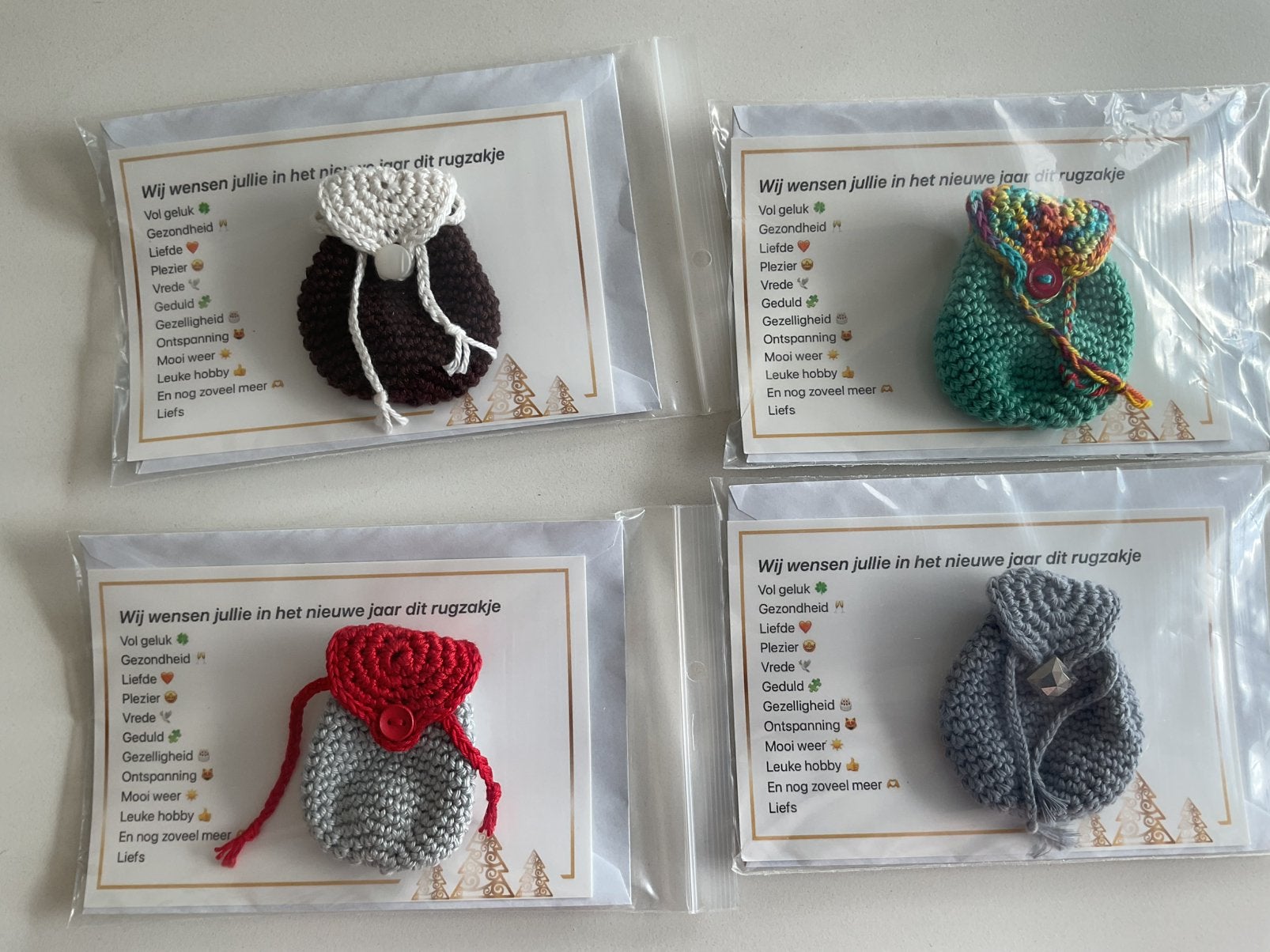 Trop de mini-sacs à dos faits pour les vœux en 2026, Hobby & Loisirs créatifs, Enlèvement ou Envoi, Neuf, Crochet