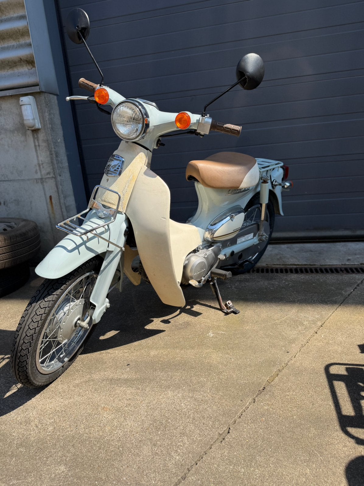 Honda little cub 49cc, Fietsen en Brommers, Ophalen, Zo goed als nieuw, Honda
