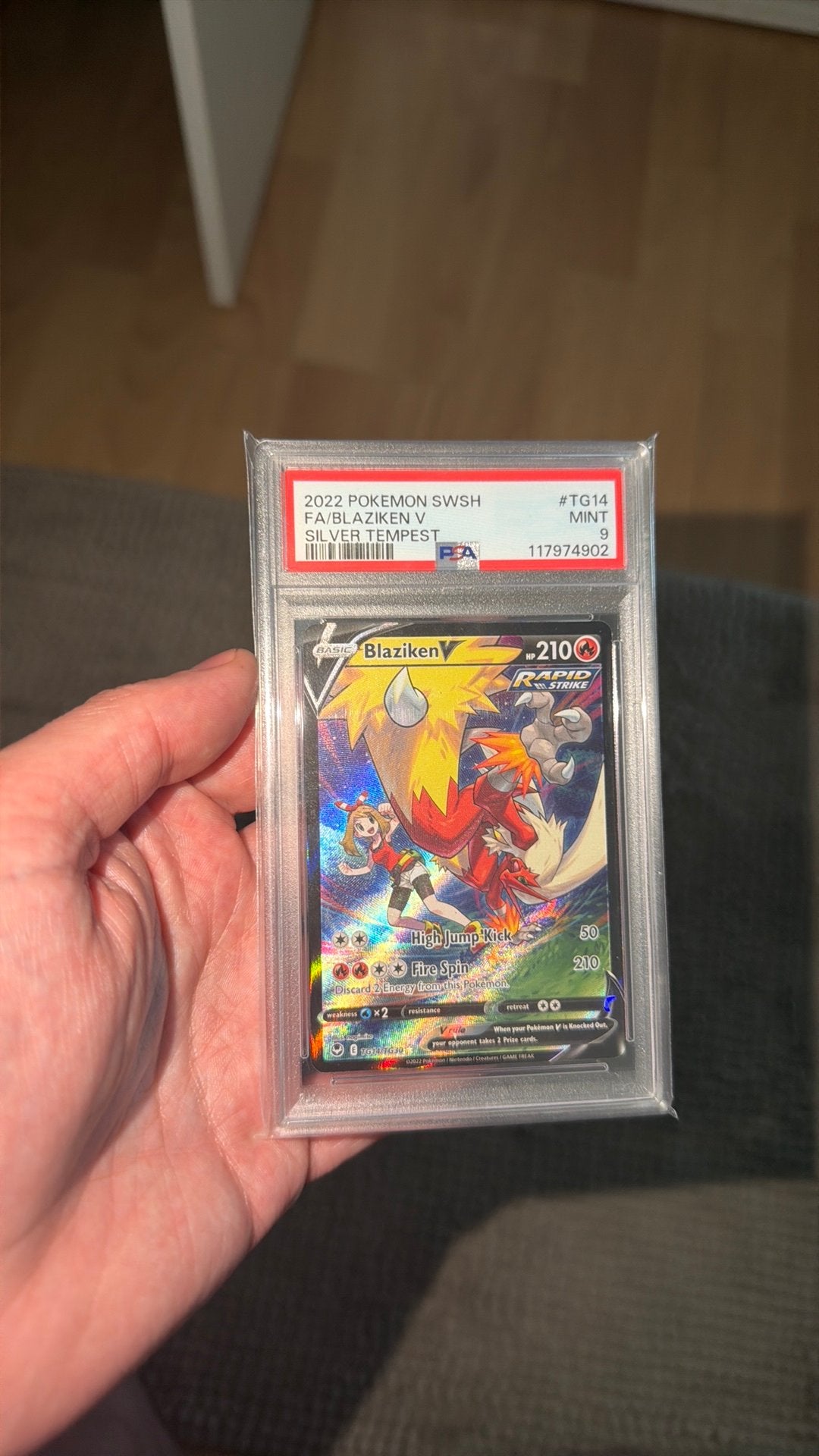 Blaziken v silver tempest PSA 9, Enlèvement ou Envoi, Comme neuf, Cartes en vrac, Foil