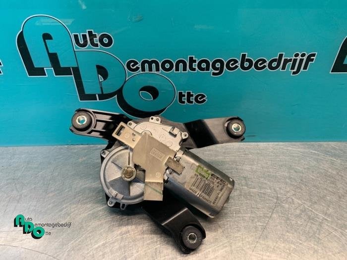 Moteur essuie-glace arrière d'un Dacia Logan (Logan 1 04-), Dacia, -, 3 mois de garantie, Utilisé