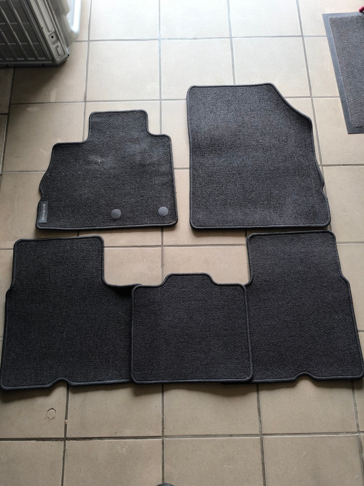 jeu complet tapis senic4, Enlèvement