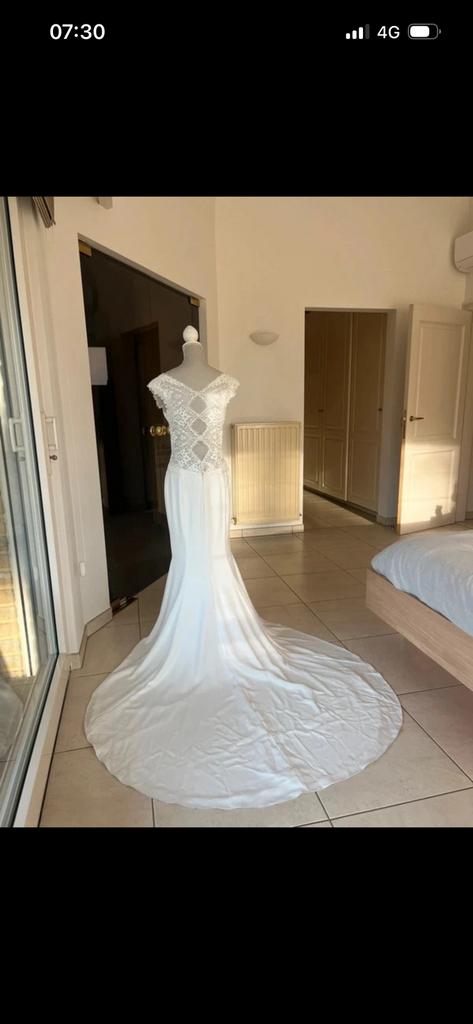 Trouwjurk Modeca, Ophalen, Zo goed als nieuw, Trouwjurk