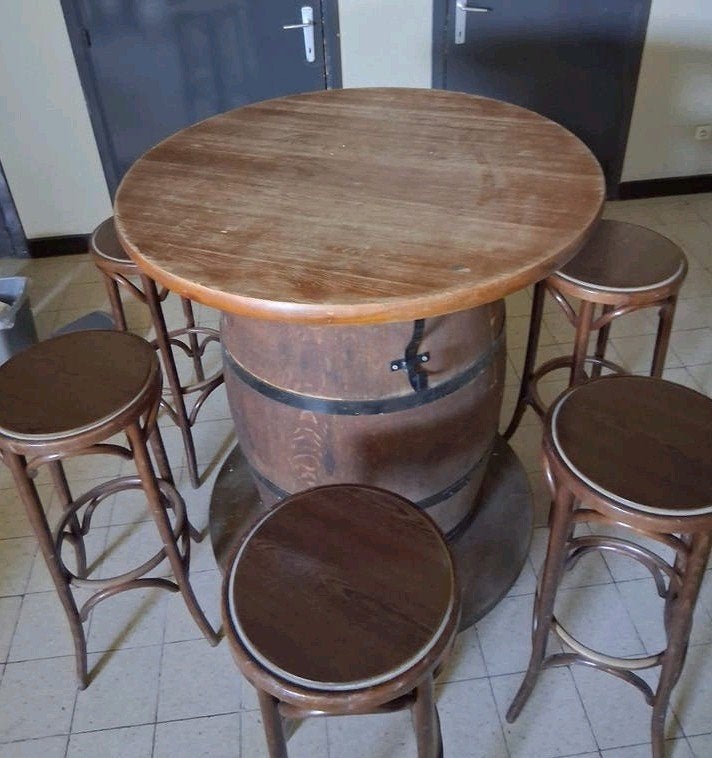 Table à tonneau à vin originale, plateau en bois massif Ø 1, Enlèvement