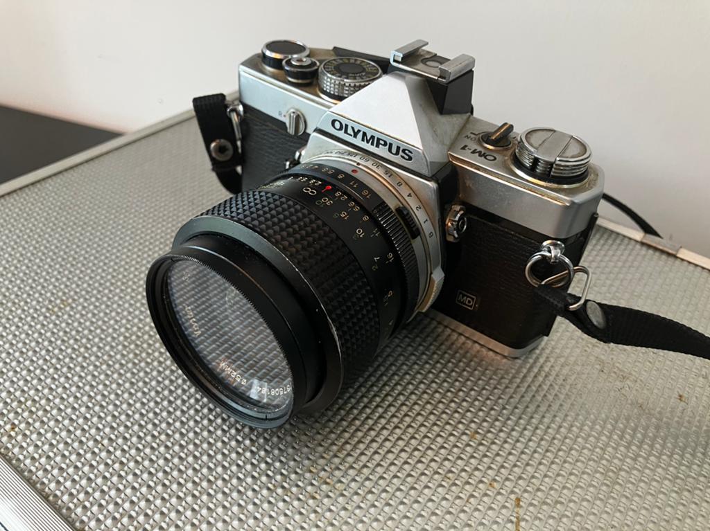 Olympus OM1 met extra lens, Audio, Tv en Foto, Fotocamera's Analoog, Ophalen, Zo goed als nieuw, Spiegelreflex, Olympus
