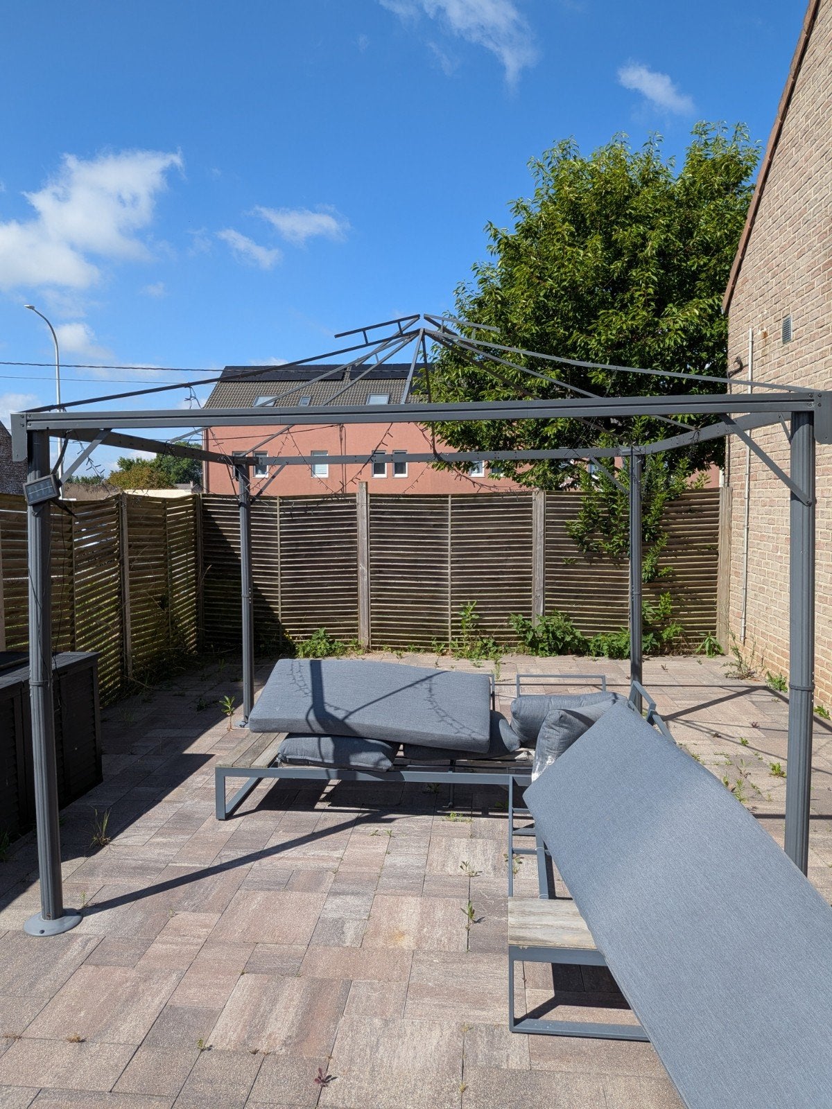 Pergola alu 3m x 3m x 2m10 gris foncé sans toile, Jardin & Terrasse, Tonnelles, Moins de 4 mètres, Comme neuf, 2 mètres ou plus