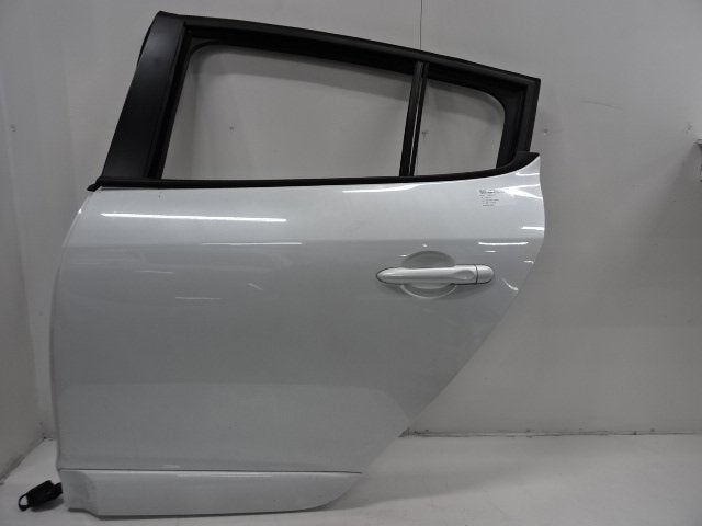 PORTIER LINKS ACHTER Renault Megane III Berline (BZ), Gebruikt, Mevr. I. Hauben, Rue de l'Espoir 34 34
4030  GRIVEGNÉE, BE, Renault